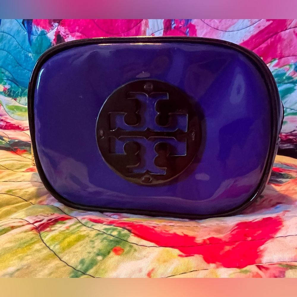 Tory Burch makeup bag